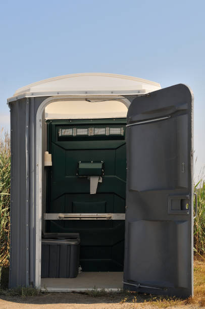 Best Luxury portable toilet rental  in Pinetop Country Clu, AZ